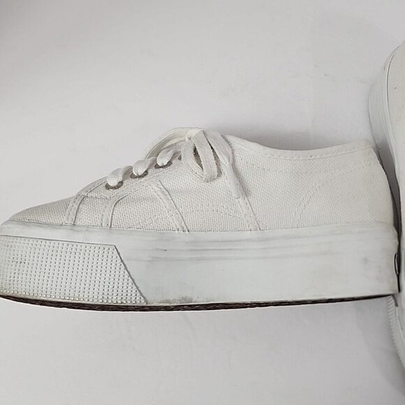 Superga Womens White Canvas Platform Sneakers, 4.5 - Picture 7 of 8